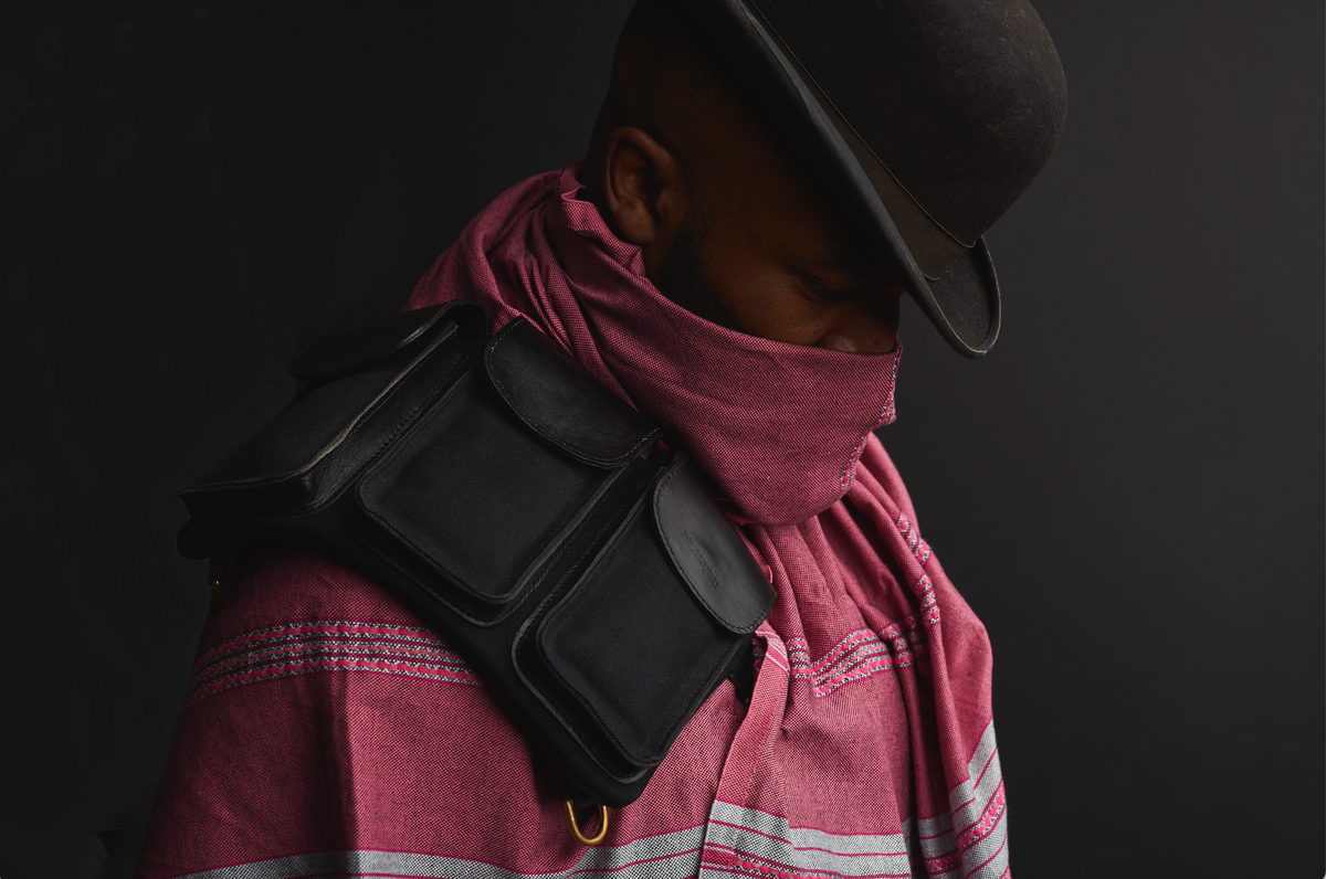 The Legionnaire Bandolier Noir - Leather & Canvas